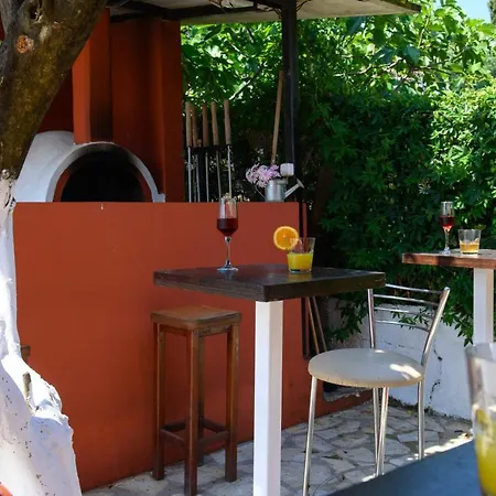 Dom wakacyjny Rosa Argyrades